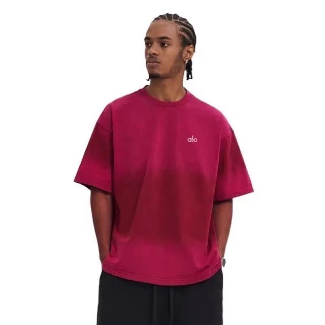 Alo T-Shirts Oversized washed crew-neck T-shirt — Red
