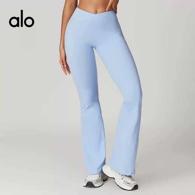 Alo Pants: seller detail photo 4