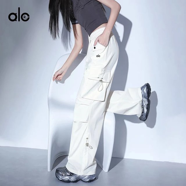 Alo Pants: seller detail photo 1