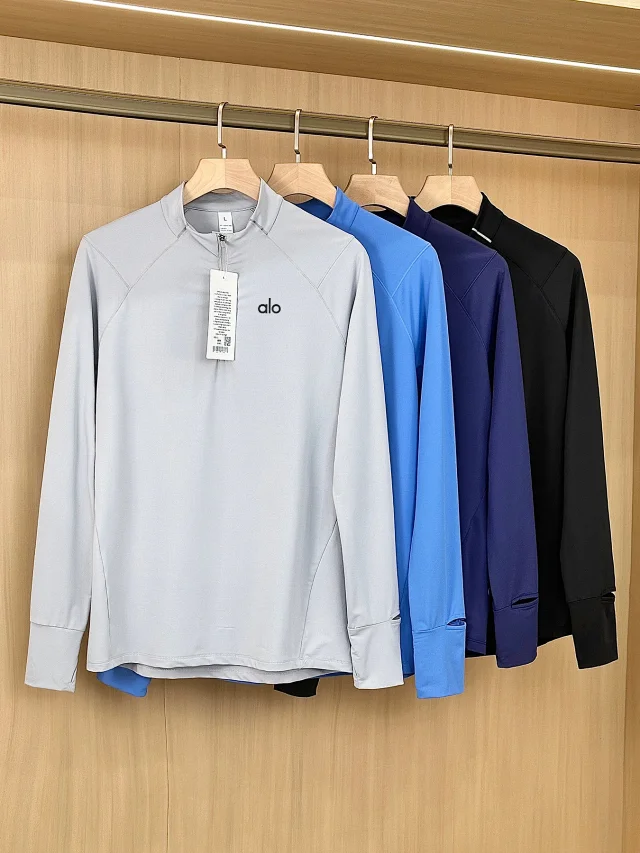 Alo Yoga T-Shirts Long-Sleeve Half-Zip Performance Top product detail image 1