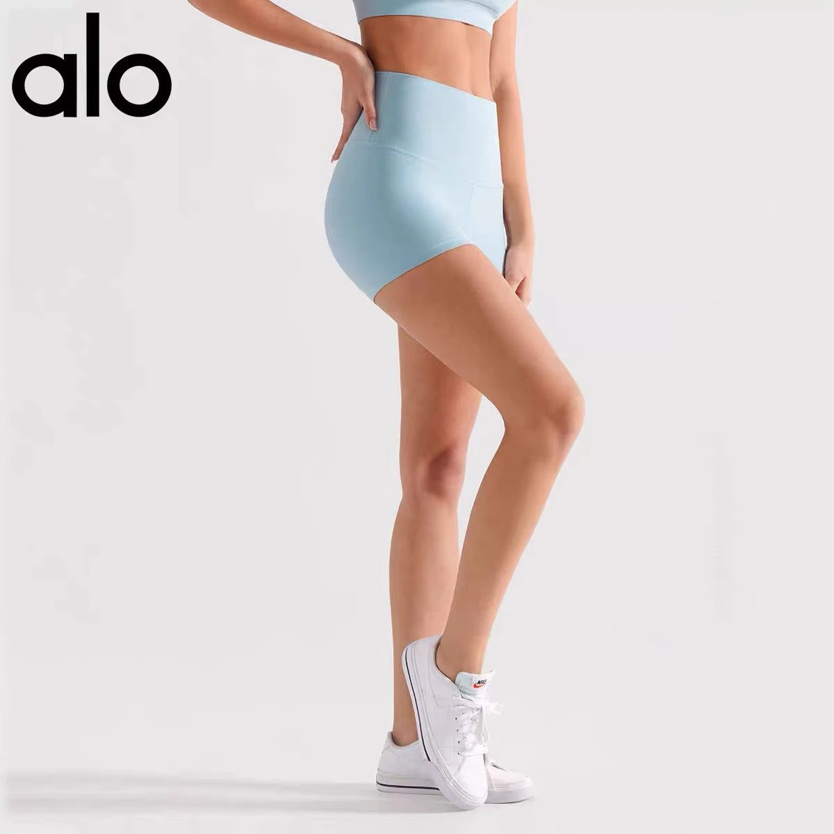 Alo High-Waisted Biker Shorts Black - 10