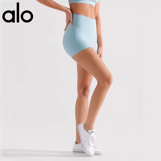 Alo Shorts High-Waisted Biker product detail image 9