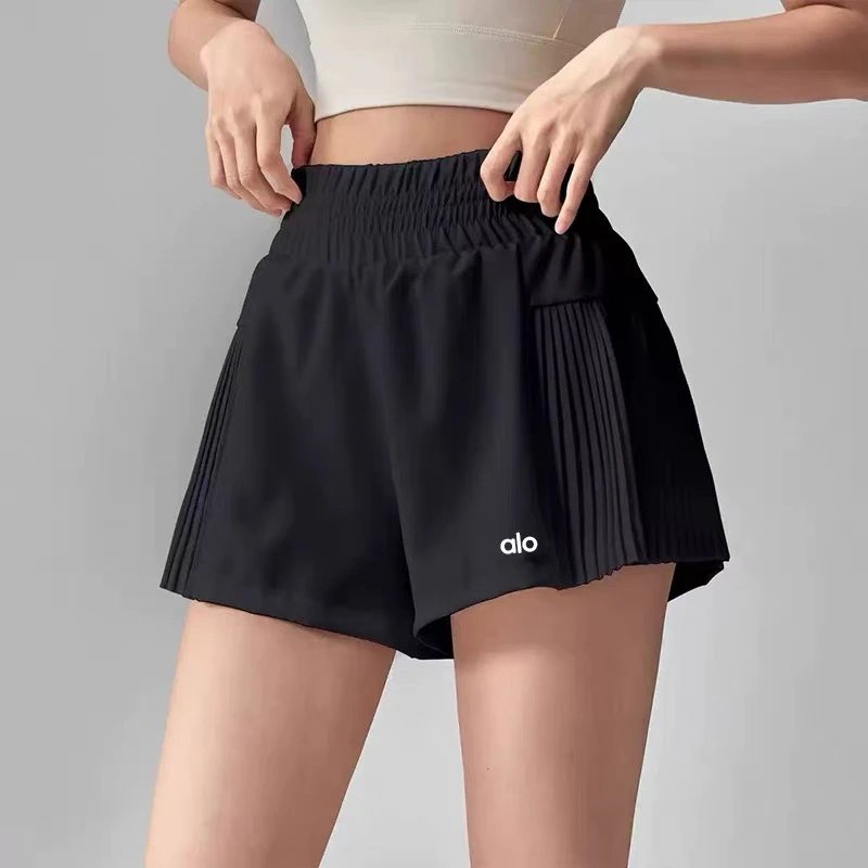 Alo Shorts High-Waisted Pleated Side-Panel image 9