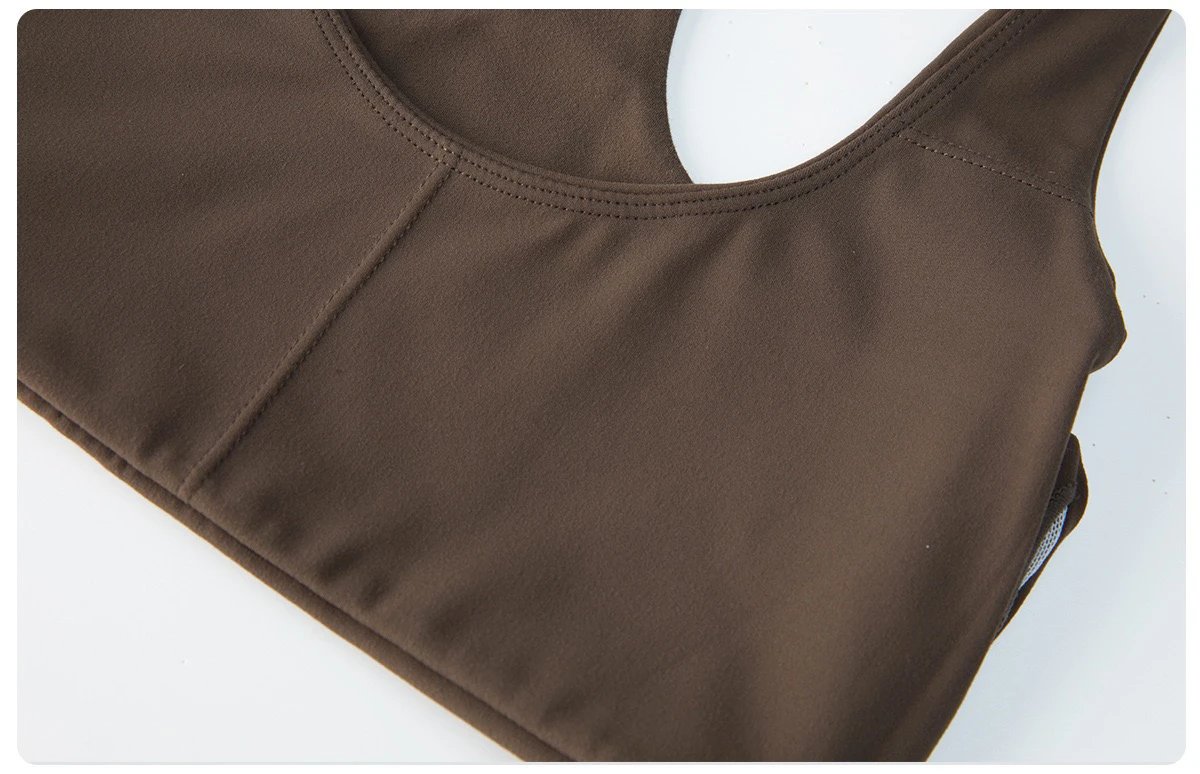 Alo Yoga High-Neck Sports Bra Black Activewear - 37