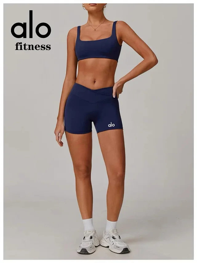Alo Yoga Trousers Crossover-Waist Flared Leggings product detail image 38