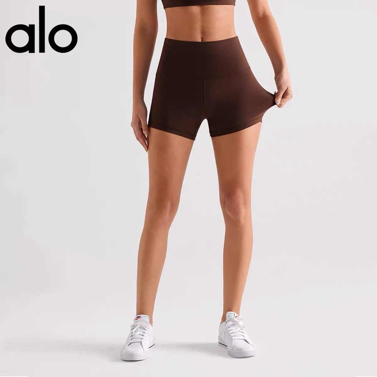 Alo High-Waisted Biker Shorts Black - 17