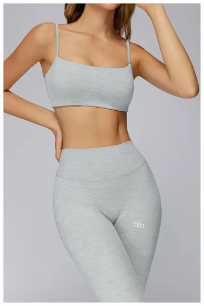 Design Square Neck Crop Top Red Activewear - 37