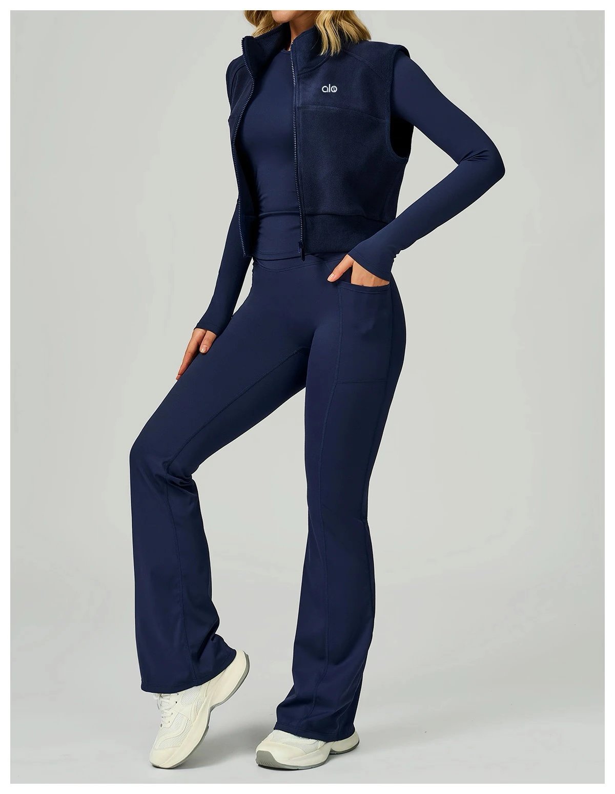 Alo Fleece Crop Jacket Pink Activewear Outerwear - 35