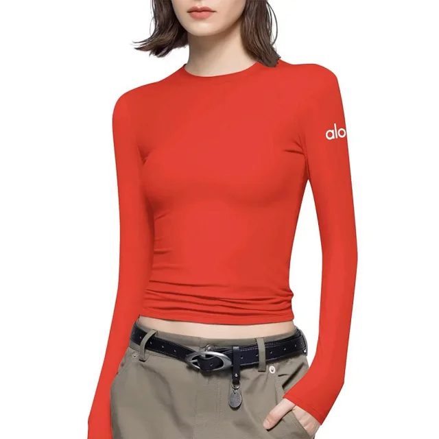 Alo Yoga T-Shirts Women's fitted long-sleeve crewneck cropped top product detail image 6