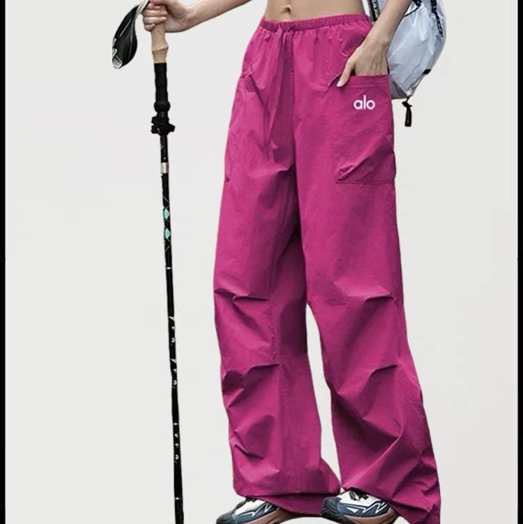 Alo Yoga Trousers wide-leg cargo pants — Rose purple