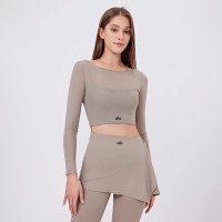 Almond color