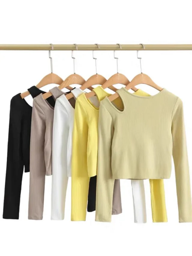 Alo Yoga Shirts Ribbed long-sleeve cropped top with shoulder cutout product detail image 2