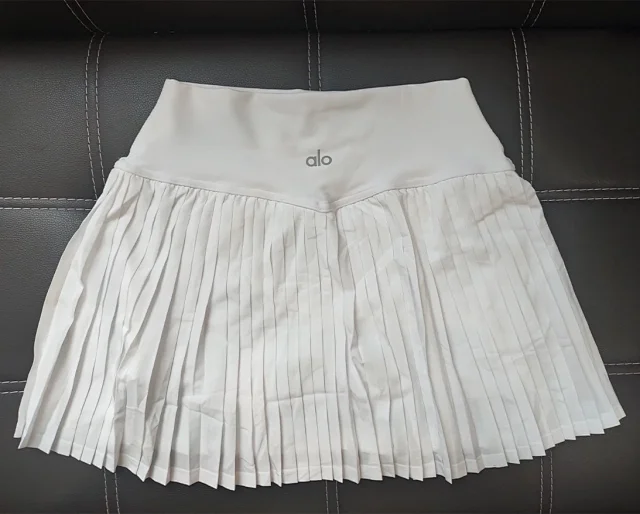 Alo Yoga Skirts High-Waisted Pleated Skort with Inner Shorts and Pocket product detail image 18