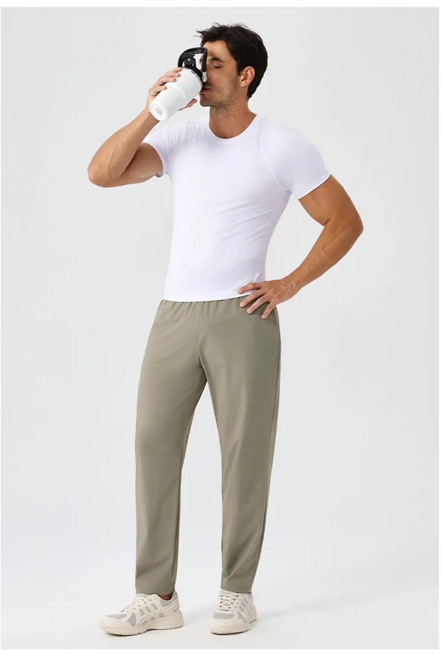 Alo Trousers Drawstring tapered training with side pockets product detail image 14