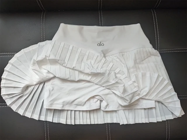 Alo Yoga Skirts High-Waisted Pleated Skort with Inner Shorts and Pocket product detail image 19