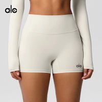 Alo Short — seller photo 5