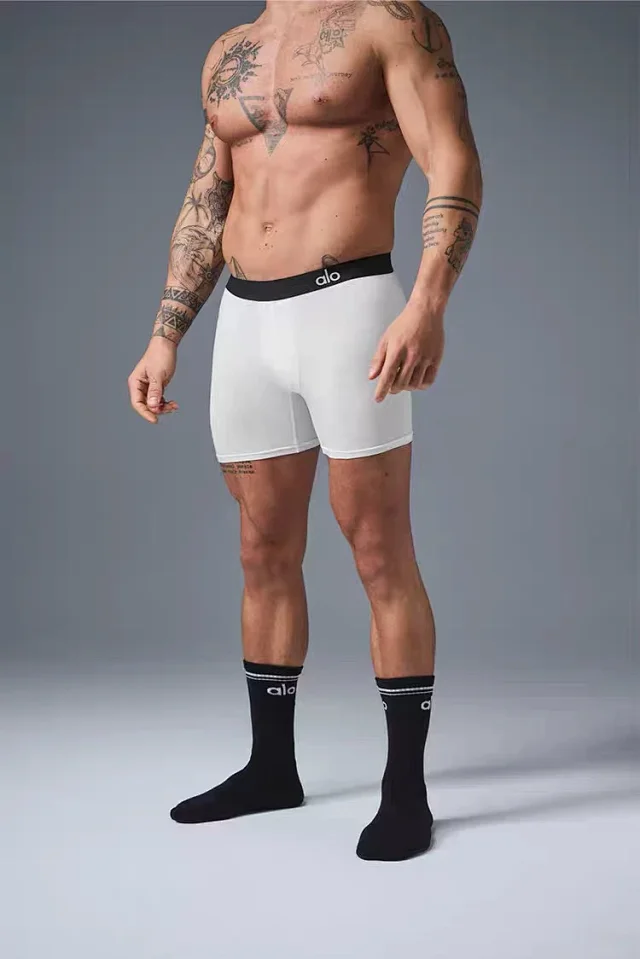Alo Underwear Men's boxer briefs product detail image 2