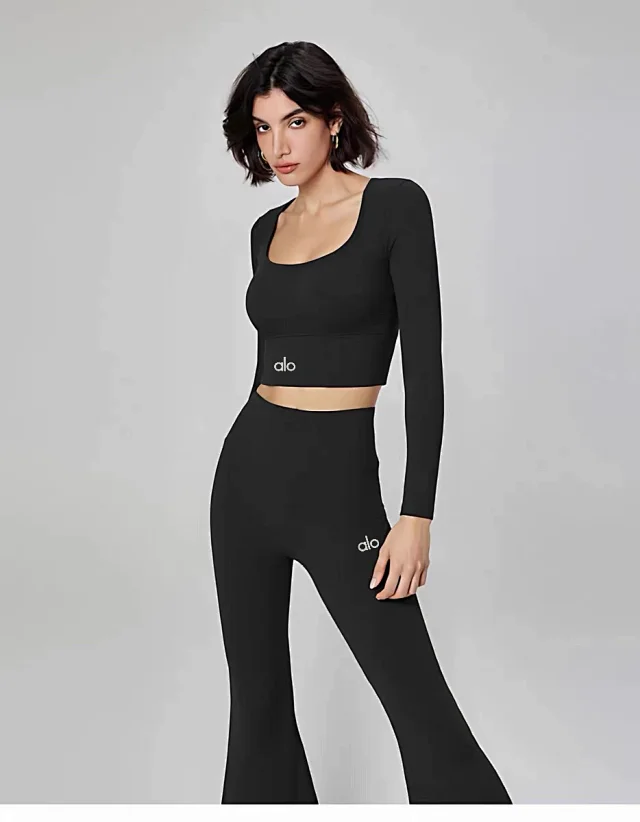 Alo Yoga Shirts Women's long-sleeve cropped athletic top with built-in bra product detail image 27