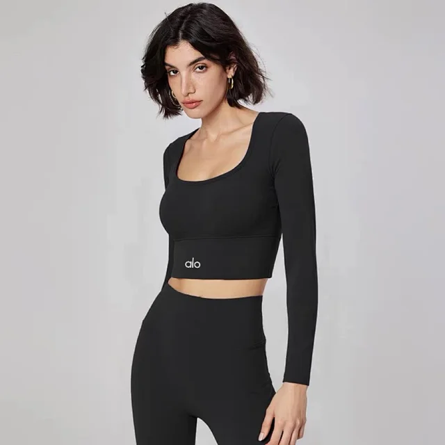 Alo Yoga Shirts Women's long-sleeve cropped athletic top with built-in bra product detail image 4