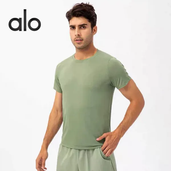 Alo Yoga Performance T-Shirt Sage Green Activewear Top - 11