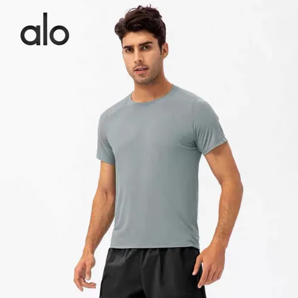 Alo Yoga Performance T-Shirt Sage Green Activewear Top - 10