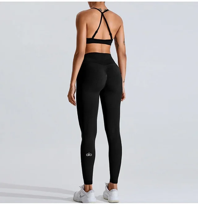 Alo Yoga Trousers High-Waisted V-Waist Scrunch Leggings product detail image 20