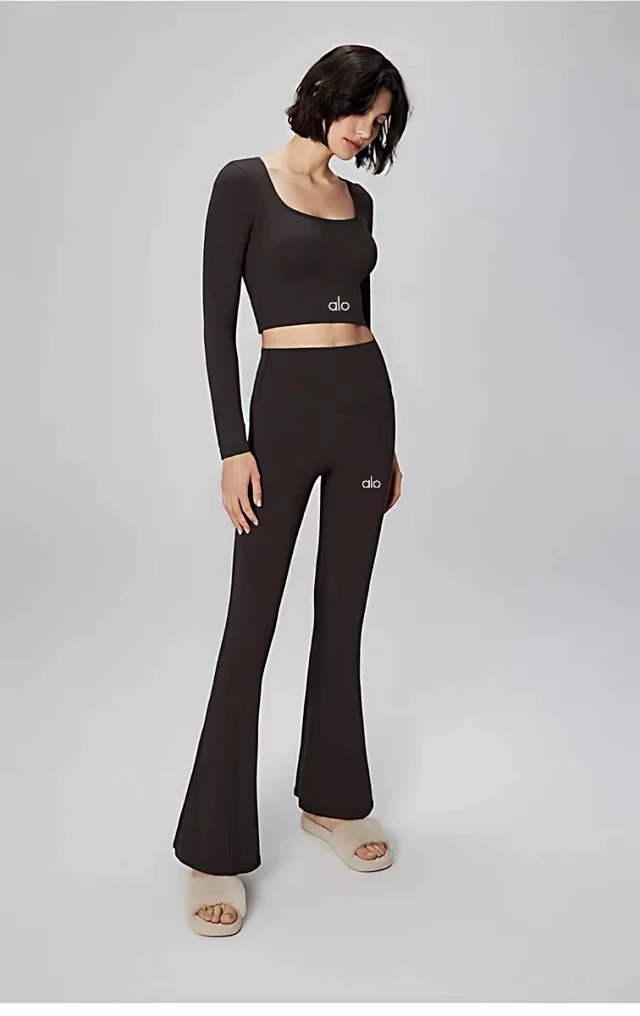 Alo Yoga Shirts Women's long-sleeve cropped athletic top with built-in bra product detail image 32