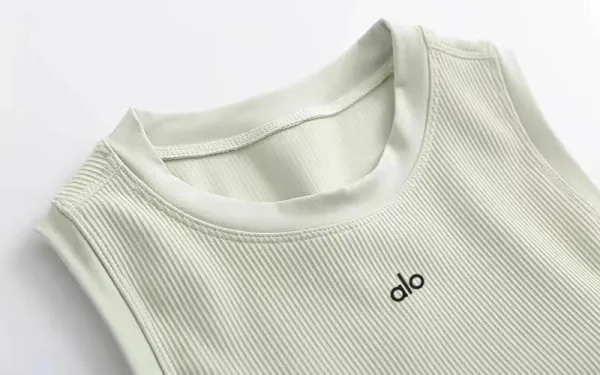 Alo Ribbed Crop Tank Top Mint Green Vest Top - 34