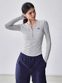 Alo Long Tee — seller photo 5