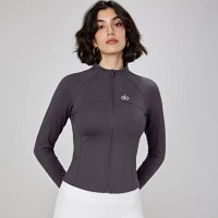 Alo Coat — seller photo 3