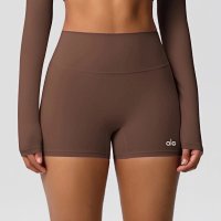 Chestnut color