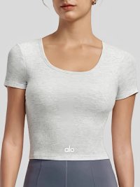 Alo Tee — seller photo 5
