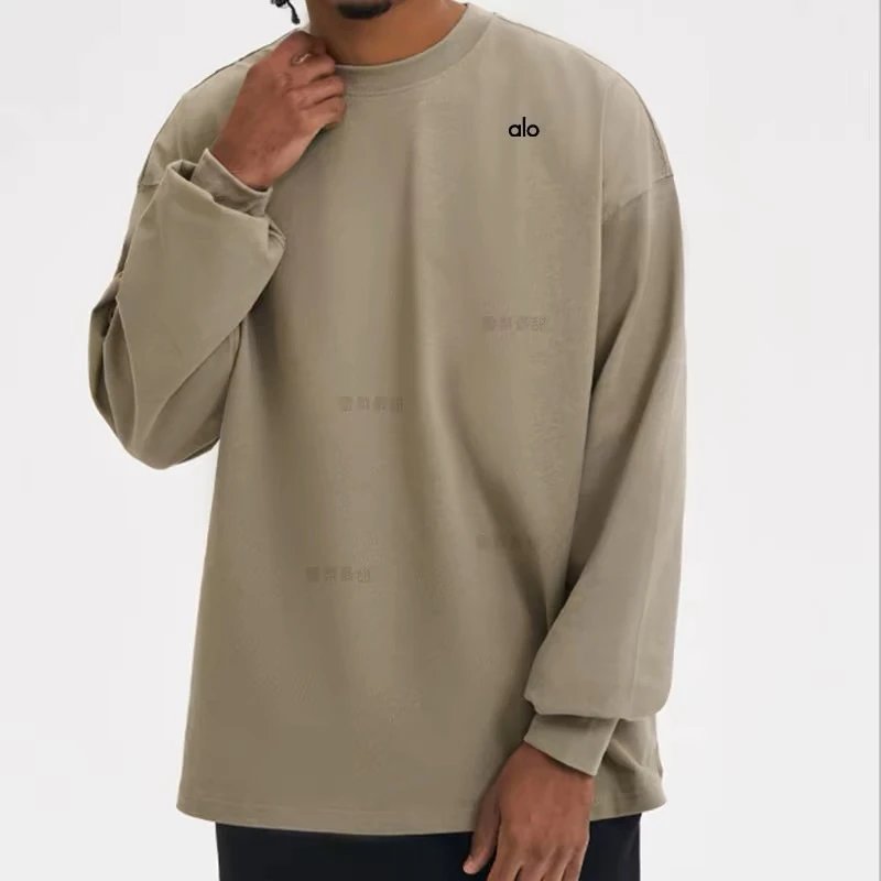Alo T-Shirts Oversized crewneck long-sleeve T-shirt image 9