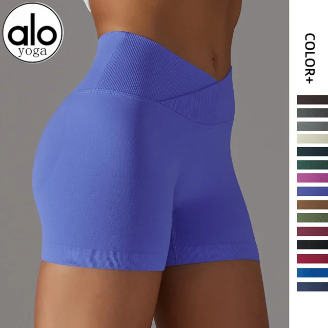 Alo Yoga Shorts Seamless Crossover-Waist product detail image 3