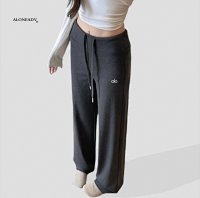 Alo Pants — seller photo 3