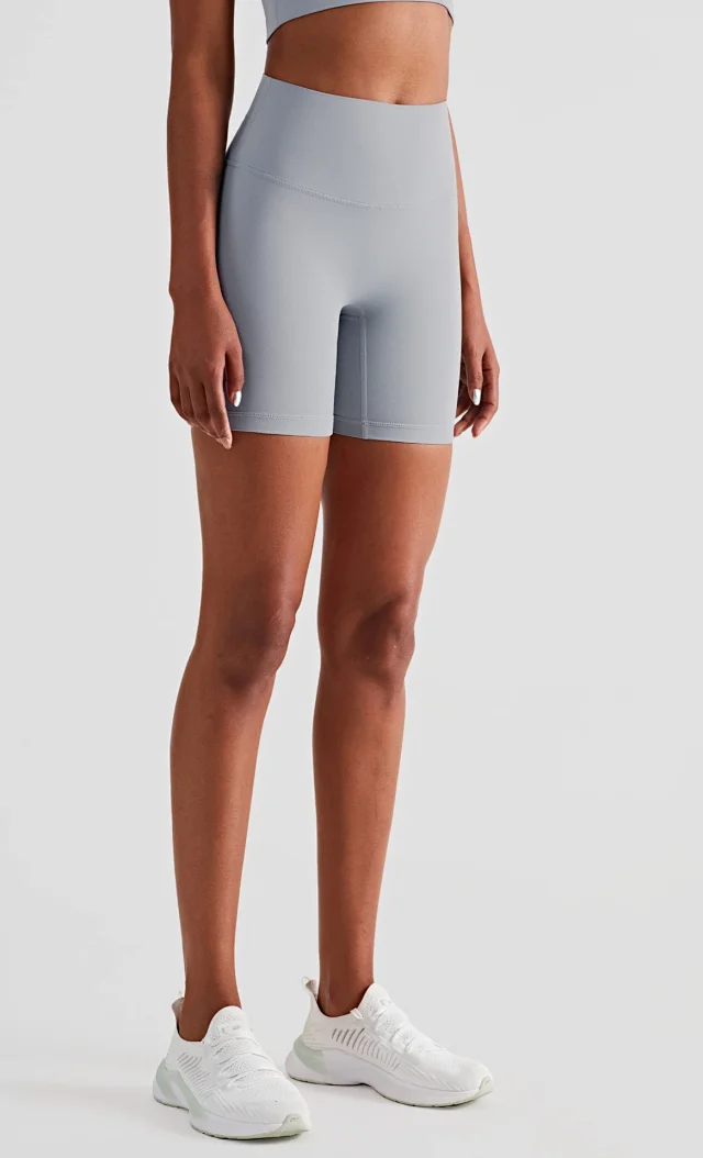 Alo Yoga Shorts High-Waisted Biker product detail image 44