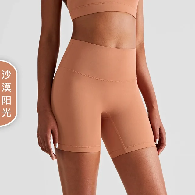 Alo Yoga Shorts High-Waisted Biker product detail image 11