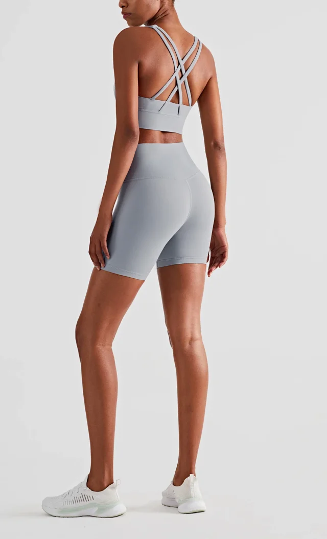 Alo Yoga Shorts High-Waisted Biker product detail image 43
