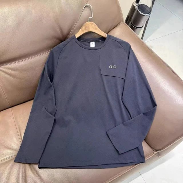Alo Pocket Long Sleeve T-Shirt