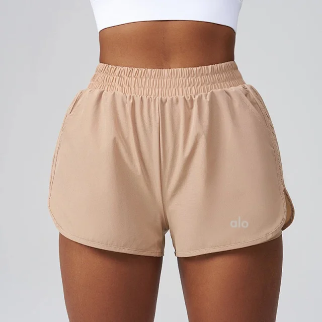 Alo Yoga Shorts Women's running with mesh liner and side pockets product detail image 8