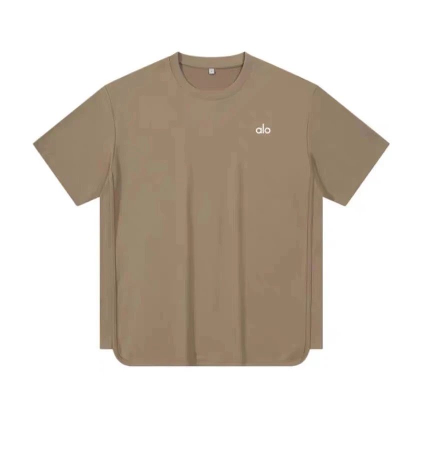 Alo T-Shirts Oversized drop-shoulder curved-hem short-sleeve T-shirt image 9