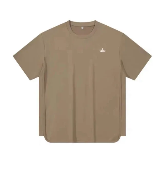Alo T-Shirts Oversized drop-shoulder curved-hem short-sleeve T-shirt product detail image 9