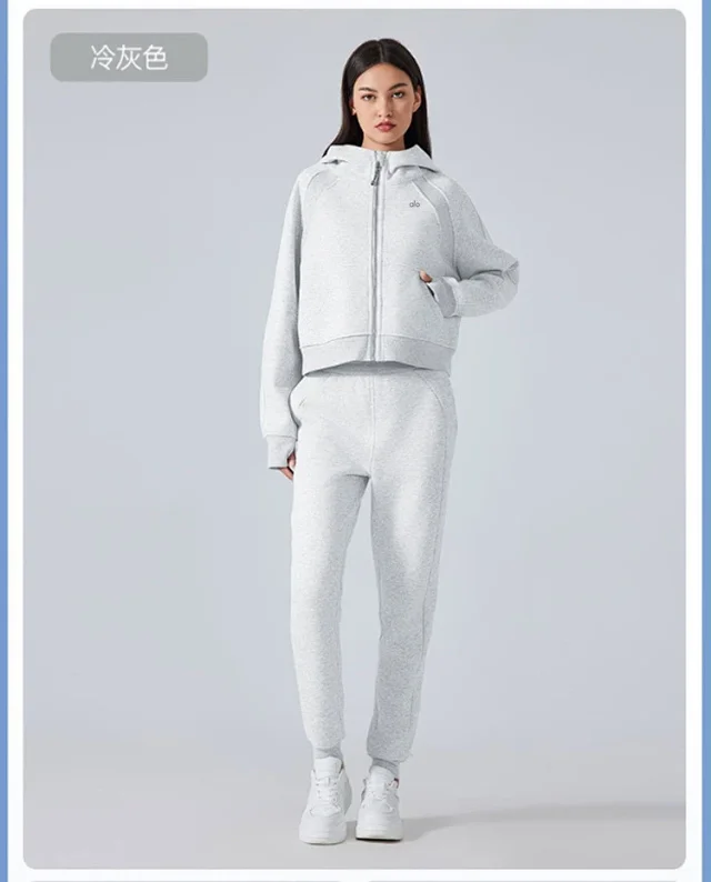 Alo Yoga Hoodies & Sweatshirts Cropped zip-front hooded sweatshirt with kangaroo pockets product detail image 26
