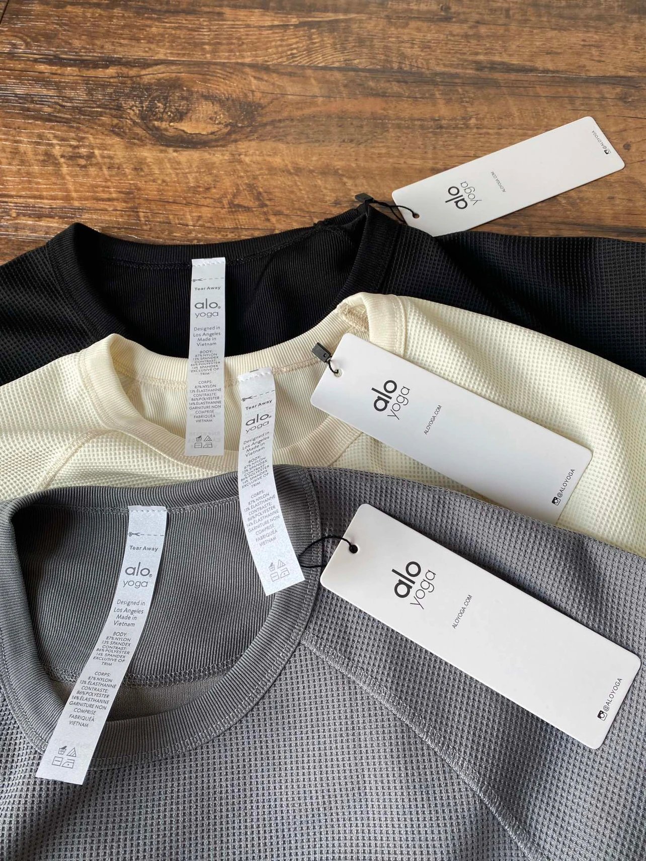 Alo Yoga Thermal Waffle Long Sleeve Base-Layer Gray - 12