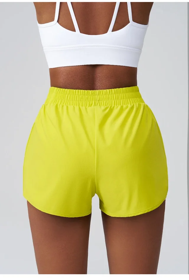 Alo Yoga Shorts Women's running with mesh liner and side pockets product detail image 13