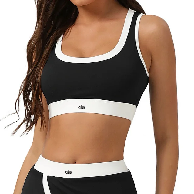 Alo Yoga Underwear Contrast-Trim Sports Bra product detail image 5