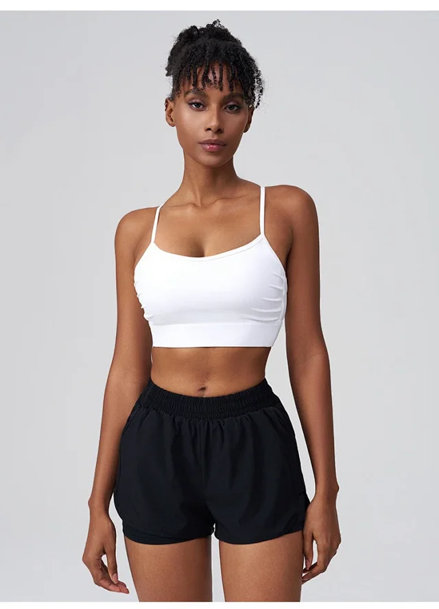Alo Yoga Shorts Women's running with mesh liner and side pockets product detail image 31