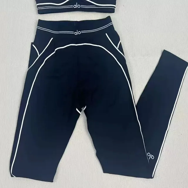 Alo Yoga Matching Sets Sports Bra and High-Waisted Leggings Set with Contrast Piping product detail image 15