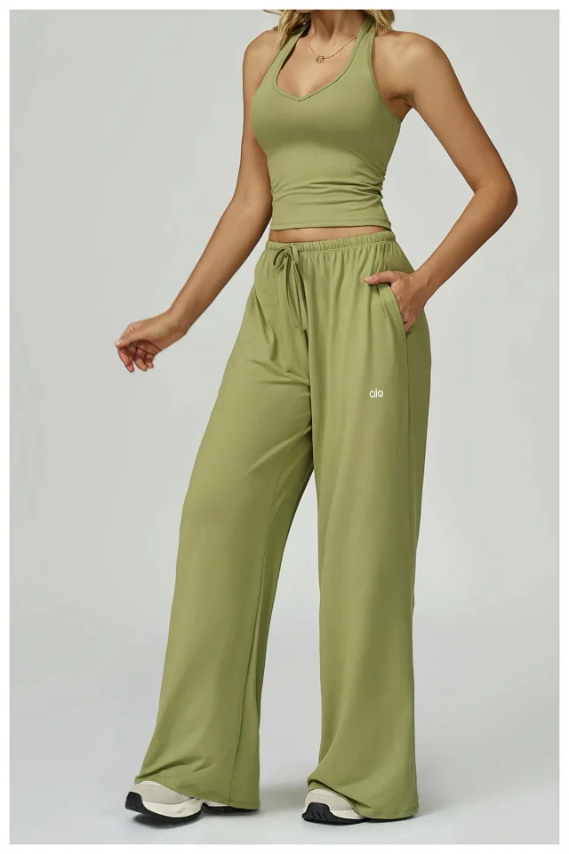 alo Trousers Wide-Leg Drawstring product detail image 30