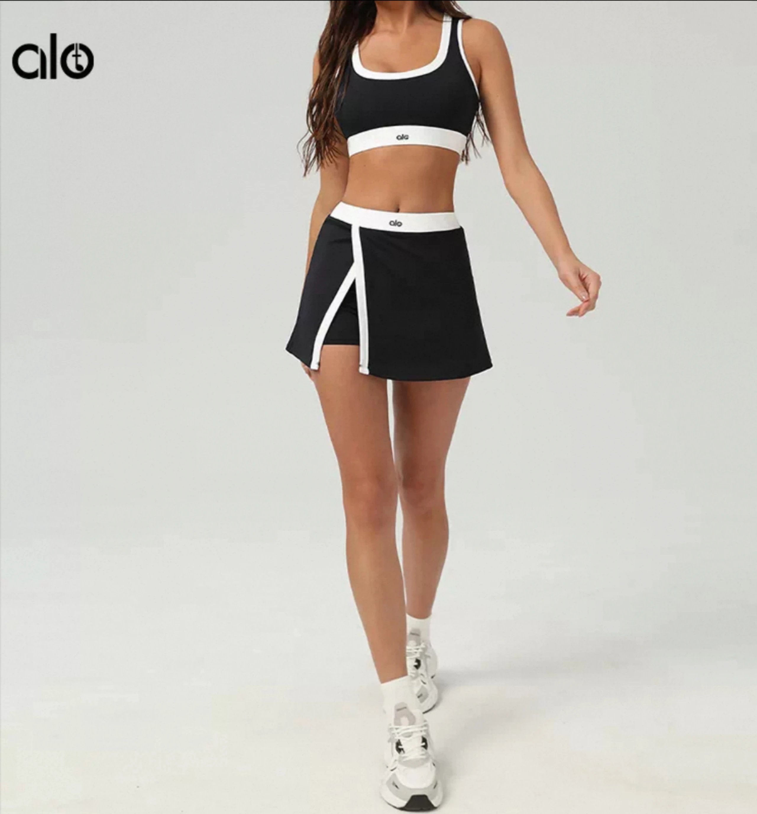 Alo Wrap Skort Red with White Trim Shorts - 4